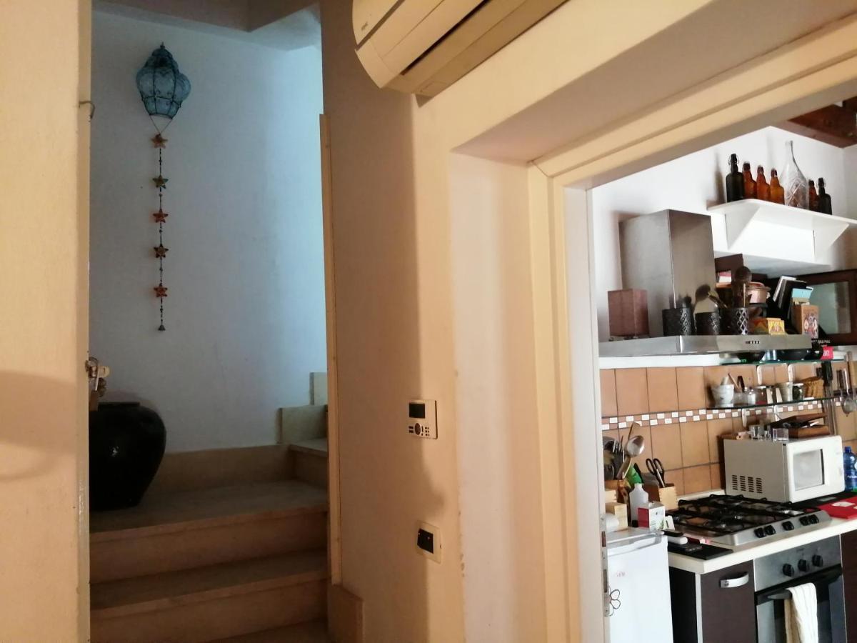 Aly Art Apartment Taormina Duomo, Gulf & Etna View Exterior photo
